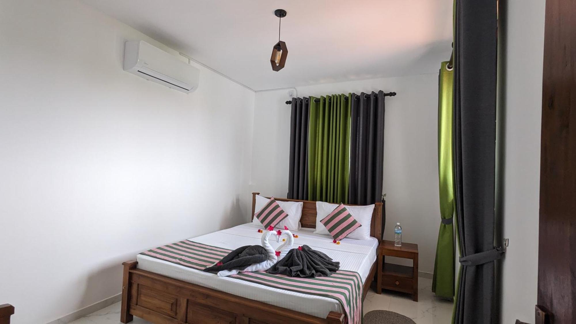 Star Beach Villa Tangalle Esterno foto