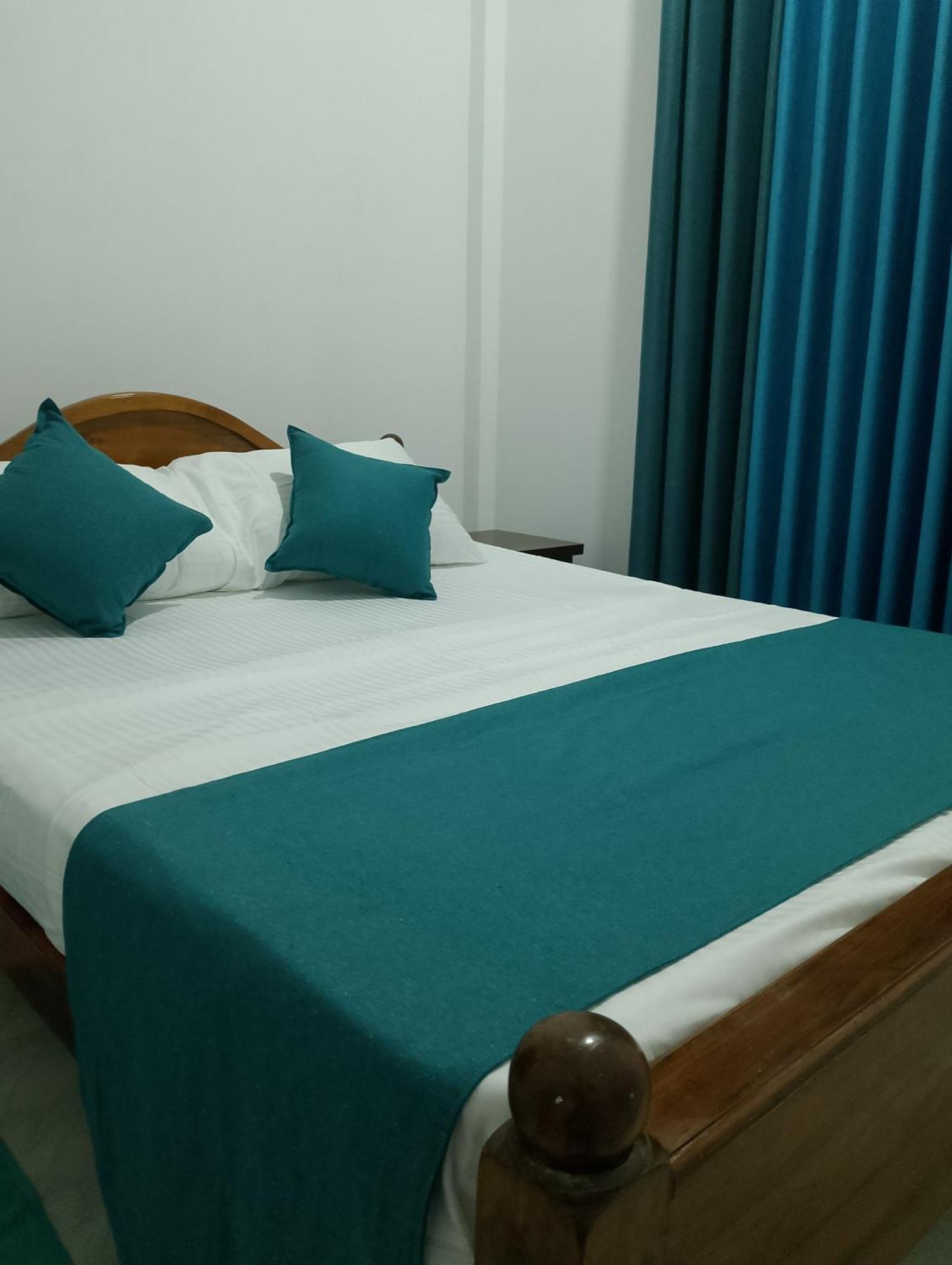 Star Beach Villa Tangalle Esterno foto
